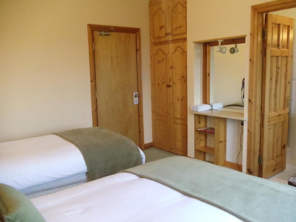 Bunratty Arms B&B Δωμάτιο φωτογραφία