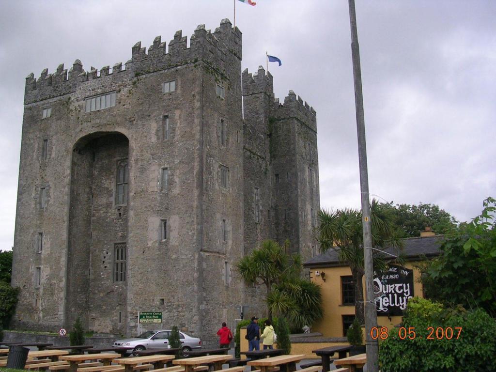 Bunratty Arms B&B Εξωτερικό φωτογραφία
